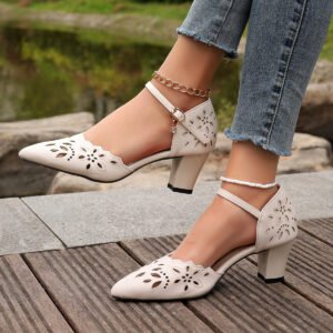 One-word Belt Casual Mid Heel Women's High-heeled Sandal