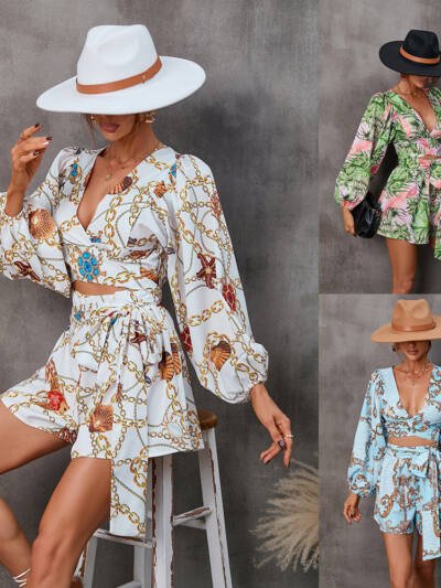Floral Long-sleeve Shorts V-neck Jumpsuit