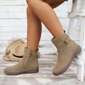Womens Short Flat-heeled Round-toe Boots With A Side Zipper