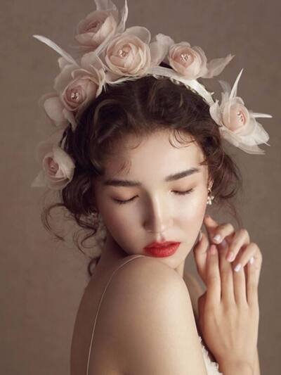 Exquisite meat pink flower bridal headpiece