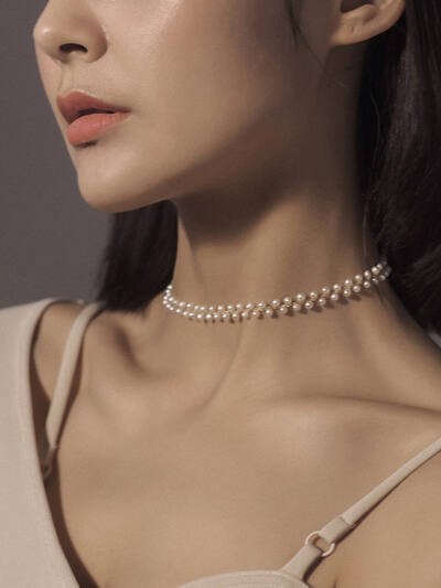 Hand-woven pearl necklace