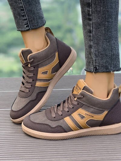 Women's Soft-soled Breathable Flat Round Toe Color-blocking Low-cut Skate Shoes