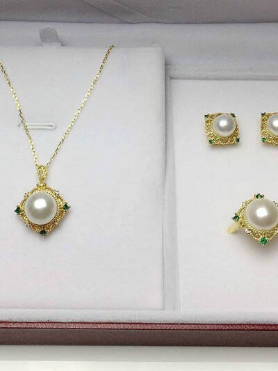 Freshwater Pearl Set Necklace Pendant Earring Ring 4-Piece Set