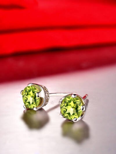 Peridot s925 sterling silver earrings