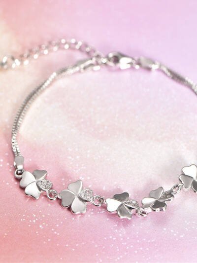 Four-leaf clover bracelet