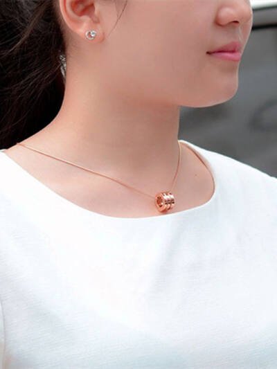 Rose Gold titanium screw screwdriver Necklace Necklace 18K gold plating color on behalf of P095