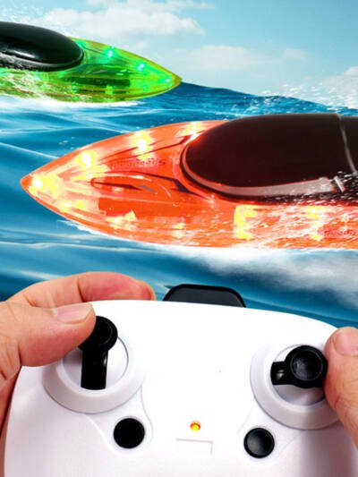 24g Electric Water Remote-control Ship Waterproof Automatic Reset Kids Toys
