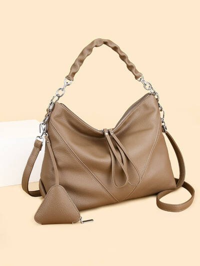 Simple Commuter Leather Chain Shoulder Underarm Bag With A Triangle Pouch