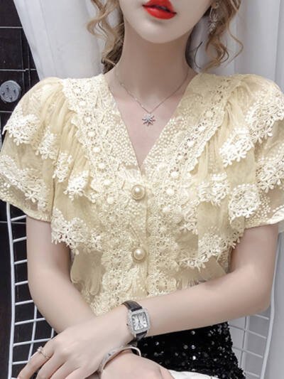 French Style Elegant V-neck Single-breasted Lace Shirt Western Style