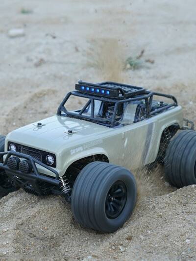 Remote Control Car Four-wheel Drive Drift High Speed Off-road Vehicle Children's Toys
