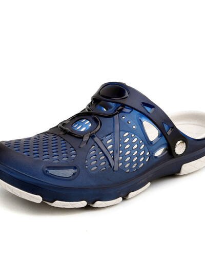 Men's beach shoes