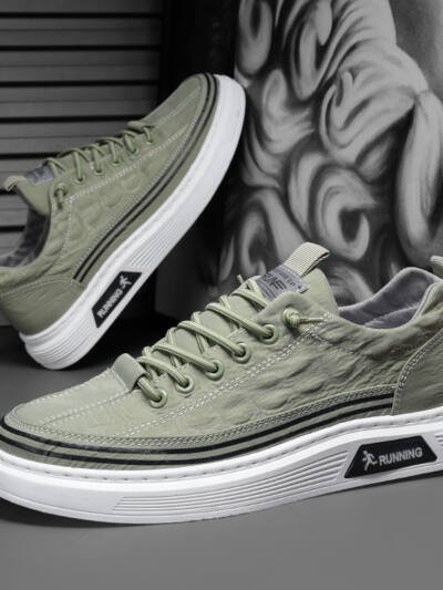Mens Shoes Breathable Lightweight And Versatile