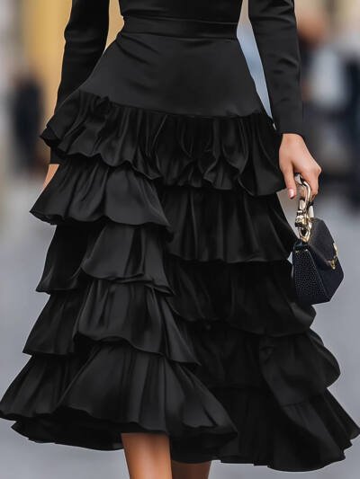 Stylish And Elegant Solid-color Casual Black Multi-layered Tiered Skirt