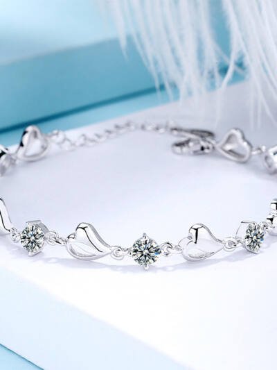 Women's Fashion Simple Heart Bracelet