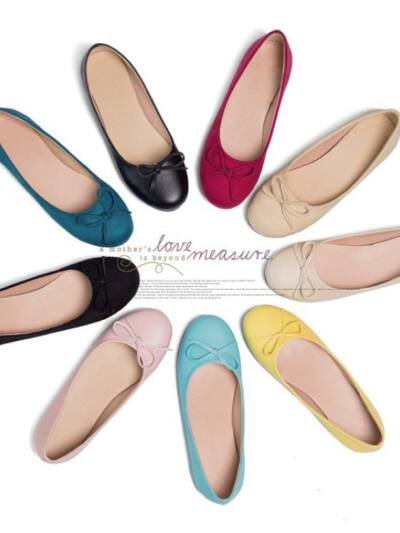 Plus-size Multi-color Pumps