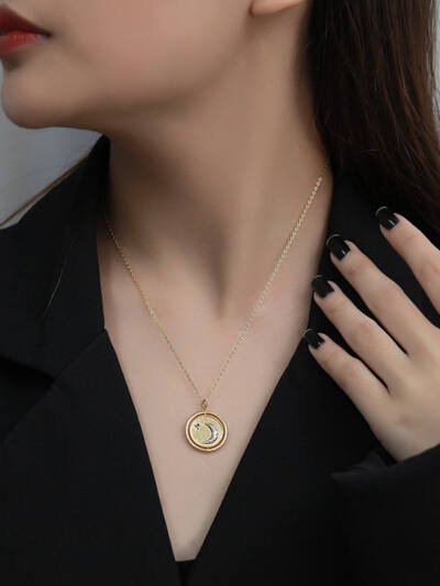 Retro Necklace 925 Sterling Silver Women's Clavicle Light Luxury Minority