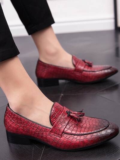 Mens Stylish Breathable Leather Pointed-toe Tassel Shoes