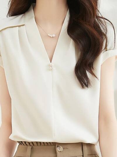 Women's V-neck Short-sleeved White Shirt
