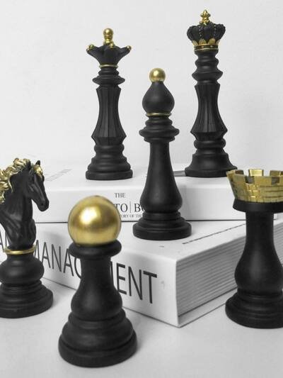 Creative Chess Resin Ornaments
