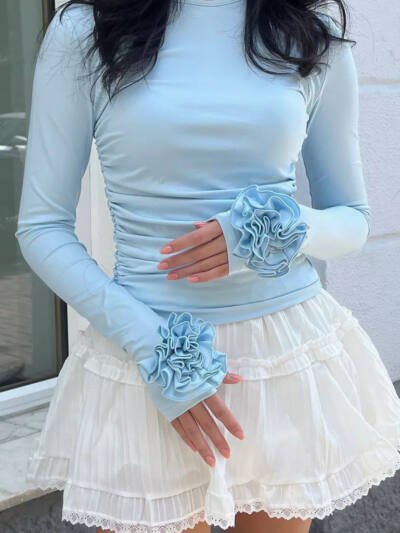 Three-dimensional Floral Long Sleeve Niche Round Neck Slim-fit Tops