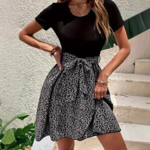 Short Sleeve Dress Round Neck Plant Printed Belt