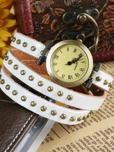 Fashionable Rivet Leather Belt Retro Watch Hand Chain