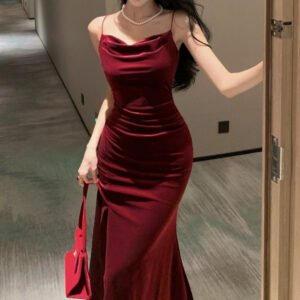 Golden Velvet Strapped Women's Tight Mermaid Long Dress