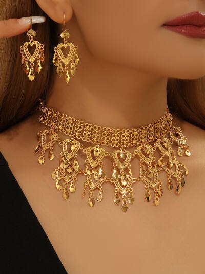 3pcs Fashionable Retro Luxury Heart-shaped Hollow Necklace Earrings Women's Set, Suitable For Party And Dance Gifts, Daily Wear