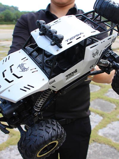 Remote control car