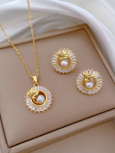 Fashion Jewelry Square Full Diamond Personalized Round Ring Leaves Necklace And Earrings Suite