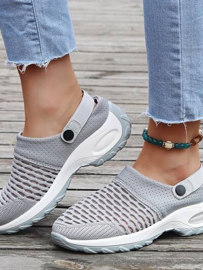 Spring And Summer Daily One Pedal Half Drag Breathable Light Air Cushion Women Sandals
