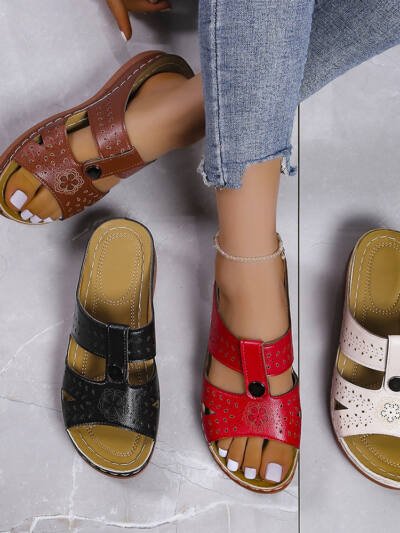 Women's European And American Wedge Heel Flat Sandals