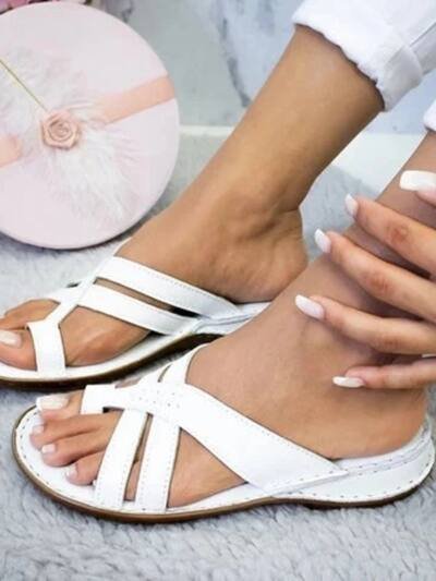 Retro Women's Wedge Heel European And American Casual Plus Size Shoes Solid Color Sandals