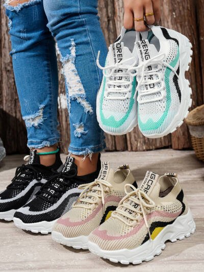 Stylish And Lightweight Soft Bottom Sports Women's Casual Shoes