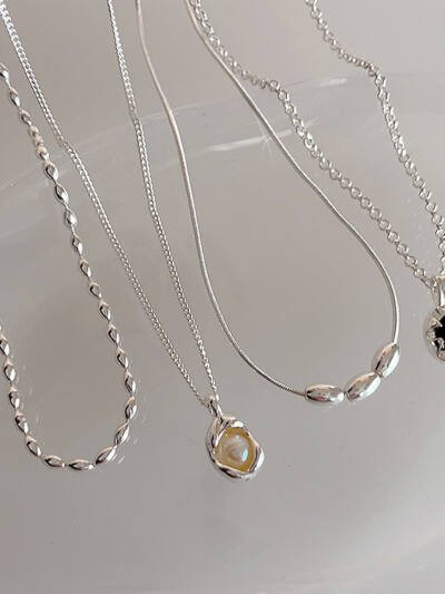 Irregular Zircon Pearl Metal Pendant For Women