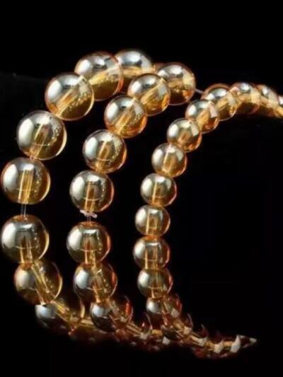 Yellow Crystal Bracelet Exhibition With Golden Yellow Crystal Beads