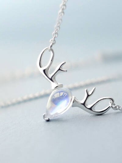 S925 Elk Necklace Forest Moonstone Pendant Clavicle Chain