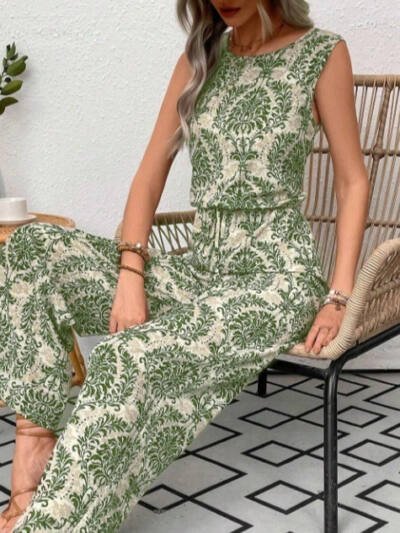 Printed Waist-Cinching Straight Pants Set