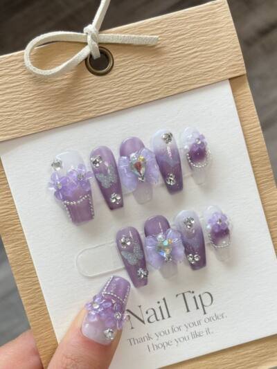 Wear Nail Pure Handmade Manicure